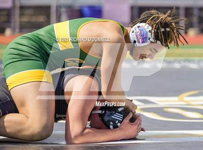Thumbnail 3 in Red Bank Catholic vs Point Pleasant Boro photogallery.
