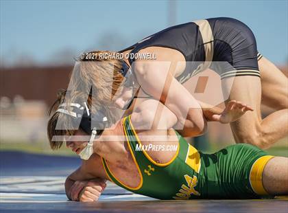 Thumbnail 3 in Red Bank Catholic vs Point Pleasant Boro photogallery.