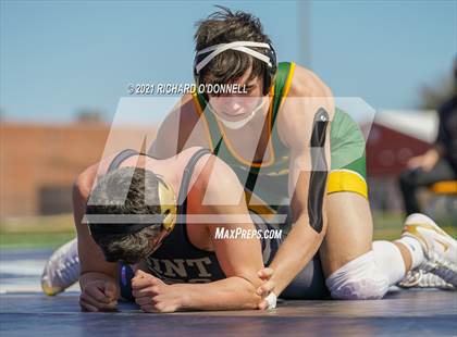 Thumbnail 2 in Red Bank Catholic vs Point Pleasant Boro photogallery.