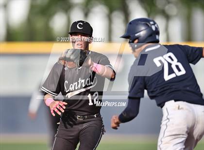 Thumbnail 2 in Central vs. Clovis East (CIF Central Section DII Championships) photogallery.