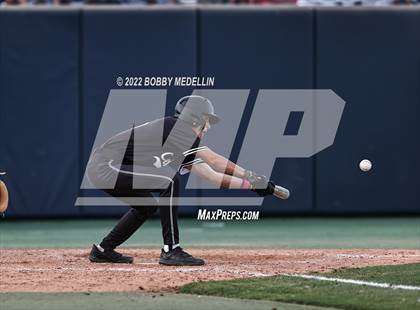 Thumbnail 1 in Central vs. Clovis East (CIF Central Section DII Championships) photogallery.