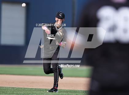 Thumbnail 2 in Central vs. Clovis East (CIF Central Section DII Championships) photogallery.