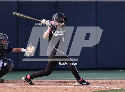 Thumbnail 3 in Central vs. Clovis East (CIF Central Section DII Championships) photogallery.