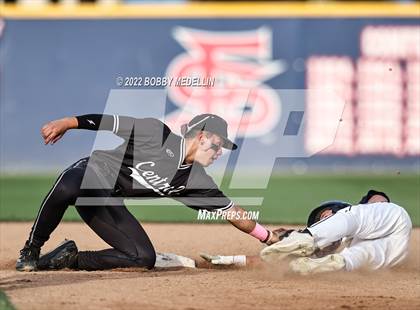 Thumbnail 3 in Central vs. Clovis East (CIF Central Section DII Championships) photogallery.