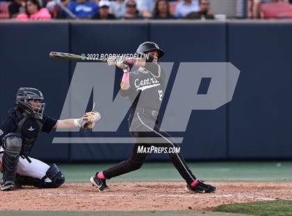 Thumbnail 3 in Central vs. Clovis East (CIF Central Section DII Championships) photogallery.