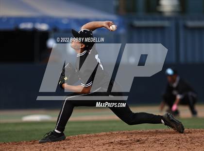 Thumbnail 2 in Central vs. Clovis East (CIF Central Section DII Championships) photogallery.