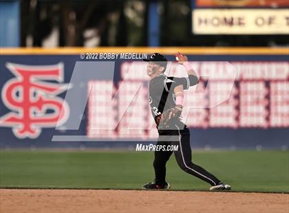 Thumbnail 1 in Central vs. Clovis East (CIF Central Section DII Championships) photogallery.
