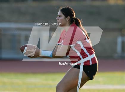 Thumbnail 2 in San Rafael @ Tennyson photogallery.