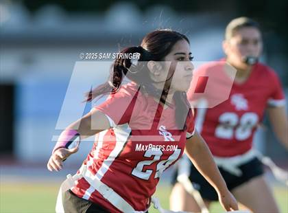 Thumbnail 2 in San Rafael @ Tennyson photogallery.