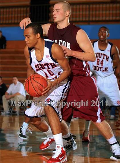 Thumbnail 2 in South-Doyle vs Alcoa (Kroger Thanksgiving Classic) photogallery.