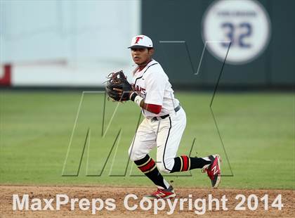 Thumbnail 3 in Victoria East vs. Aledo (UIL 4A Final) photogallery.
