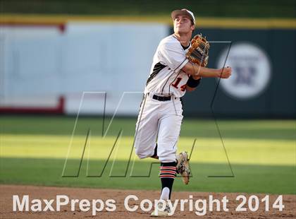 Thumbnail 2 in Victoria East vs. Aledo (UIL 4A Final) photogallery.