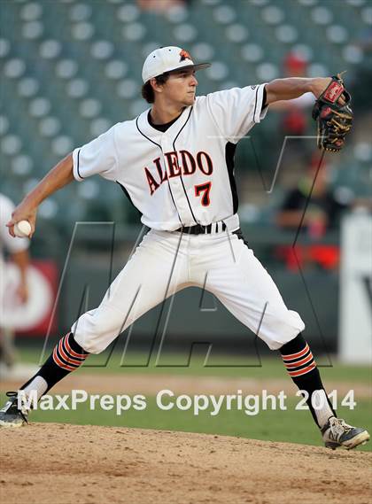 Thumbnail 3 in Victoria East vs. Aledo (UIL 4A Final) photogallery.