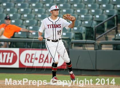 Thumbnail 2 in Victoria East vs. Aledo (UIL 4A Final) photogallery.