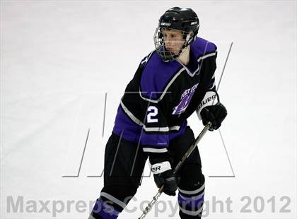 Thumbnail 1 in Fort Zumwalt West vs. Christian Brothers photogallery.