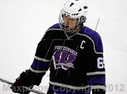 Thumbnail 3 in Fort Zumwalt West vs. Christian Brothers photogallery.