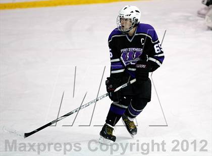 Thumbnail 1 in Fort Zumwalt West vs. Christian Brothers photogallery.