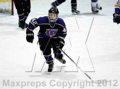 Thumbnail 3 in Fort Zumwalt West vs. Christian Brothers photogallery.