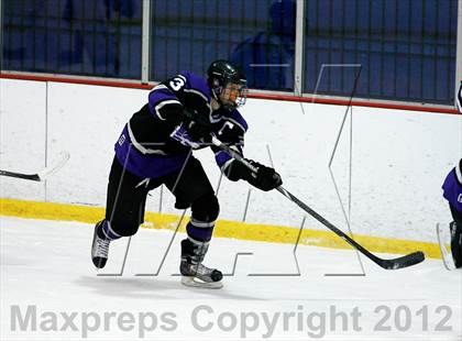 Thumbnail 3 in Fort Zumwalt West vs. Christian Brothers photogallery.