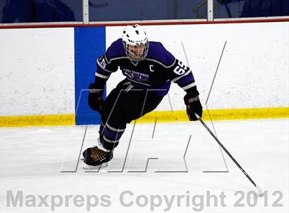 Thumbnail 3 in Fort Zumwalt West vs. Christian Brothers photogallery.