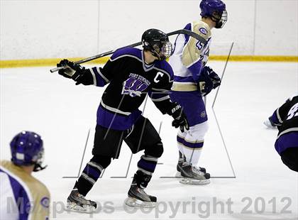 Thumbnail 3 in Fort Zumwalt West vs. Christian Brothers photogallery.
