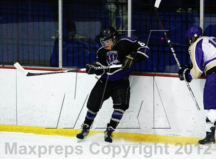 Thumbnail 2 in Fort Zumwalt West vs. Christian Brothers photogallery.