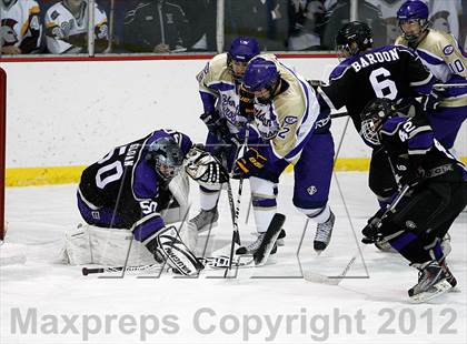 Thumbnail 1 in Fort Zumwalt West vs. Christian Brothers photogallery.