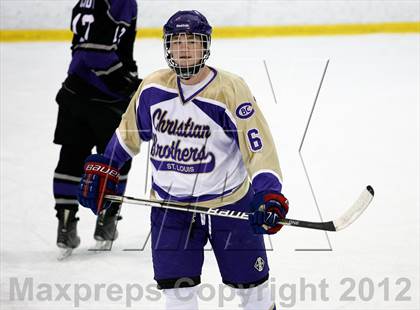 Thumbnail 3 in Fort Zumwalt West vs. Christian Brothers photogallery.