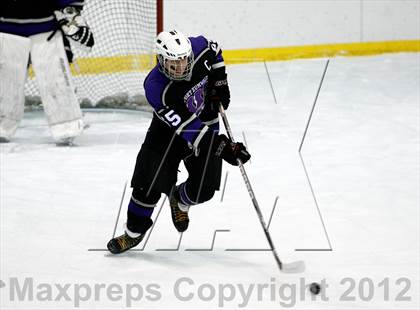 Thumbnail 3 in Fort Zumwalt West vs. Christian Brothers photogallery.
