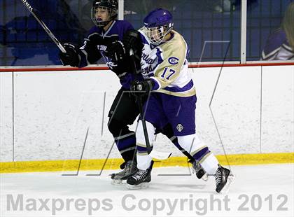 Thumbnail 2 in Fort Zumwalt West vs. Christian Brothers photogallery.