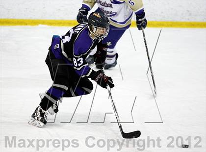 Thumbnail 3 in Fort Zumwalt West vs. Christian Brothers photogallery.