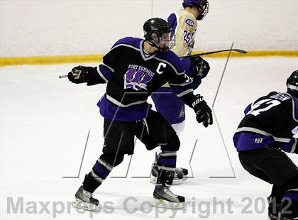 Thumbnail 2 in Fort Zumwalt West vs. Christian Brothers photogallery.