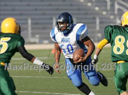 Thumbnail 1 in Community Harvest vs. Animo Robinson (LACS 8 Man Final) photogallery.
