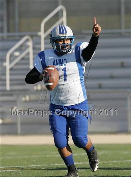 Thumbnail 3 in Community Harvest vs. Animo Robinson (LACS 8 Man Final) photogallery.
