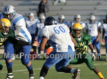 Thumbnail 2 in Community Harvest vs. Animo Robinson (LACS 8 Man Final) photogallery.