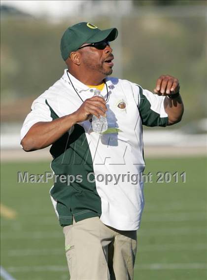 Thumbnail 1 in Community Harvest vs. Animo Robinson (LACS 8 Man Final) photogallery.