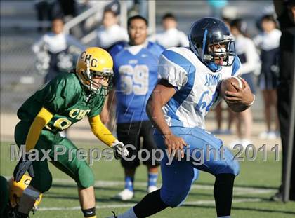 Thumbnail 2 in Community Harvest vs. Animo Robinson (LACS 8 Man Final) photogallery.