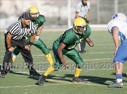 Thumbnail 3 in Community Harvest vs. Animo Robinson (LACS 8 Man Final) photogallery.
