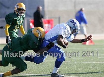 Thumbnail 3 in Community Harvest vs. Animo Robinson (LACS 8 Man Final) photogallery.
