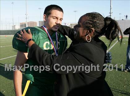 Thumbnail 2 in Community Harvest vs. Animo Robinson (LACS 8 Man Final) photogallery.