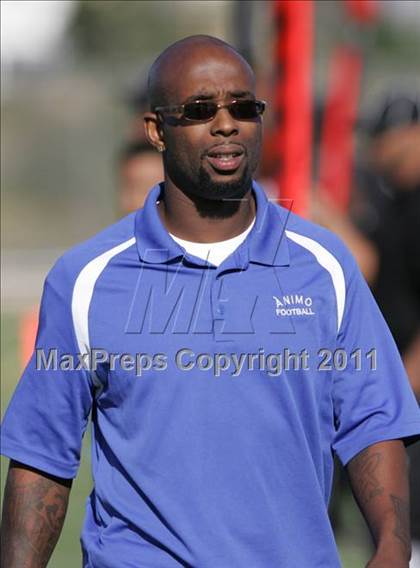 Thumbnail 1 in Community Harvest vs. Animo Robinson (LACS 8 Man Final) photogallery.