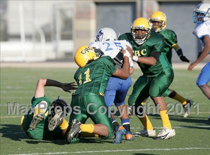 Thumbnail 3 in Community Harvest vs. Animo Robinson (LACS 8 Man Final) photogallery.