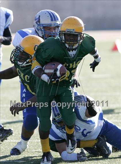 Thumbnail 2 in Community Harvest vs. Animo Robinson (LACS 8 Man Final) photogallery.