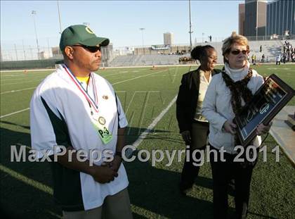 Thumbnail 3 in Community Harvest vs. Animo Robinson (LACS 8 Man Final) photogallery.