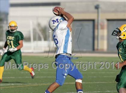 Thumbnail 2 in Community Harvest vs. Animo Robinson (LACS 8 Man Final) photogallery.