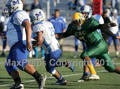 Thumbnail 2 in Community Harvest vs. Animo Robinson (LACS 8 Man Final) photogallery.