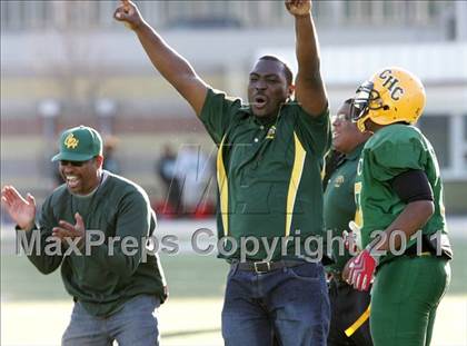 Thumbnail 1 in Community Harvest vs. Animo Robinson (LACS 8 Man Final) photogallery.