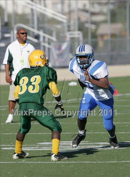 Thumbnail 3 in Community Harvest vs. Animo Robinson (LACS 8 Man Final) photogallery.
