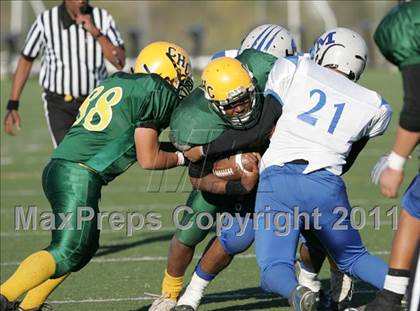 Thumbnail 2 in Community Harvest vs. Animo Robinson (LACS 8 Man Final) photogallery.