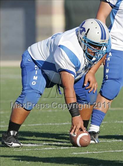 Thumbnail 2 in Community Harvest vs. Animo Robinson (LACS 8 Man Final) photogallery.